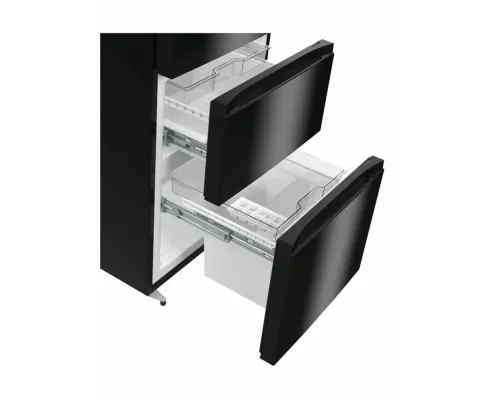 Холодильник HISENSE RM469N4AFD1 черный