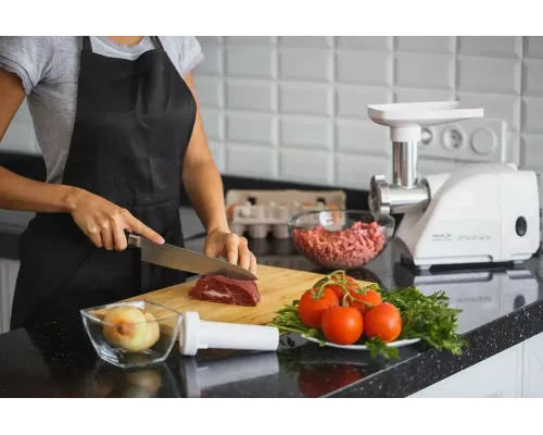 Мясорубка АКСИОН М14.03 белый