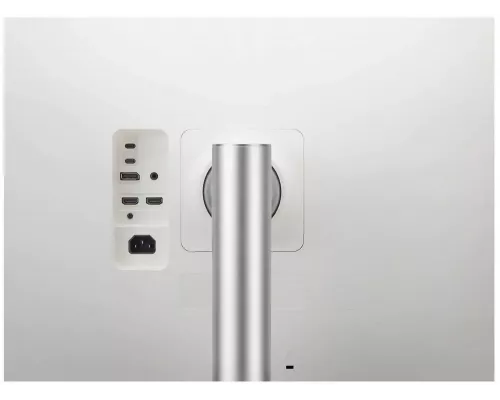 Монитор 39.7" LG 40WP95C-W NANO IPS 5120x2160, 72 Гц, 5 мс, 21:9, 300 кд/м2, 2хHDMI, 1хDP, выход на наушники, USB-C, изогнутый, черный/серебристый