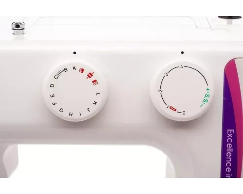 Швейная машина COMFORT 24