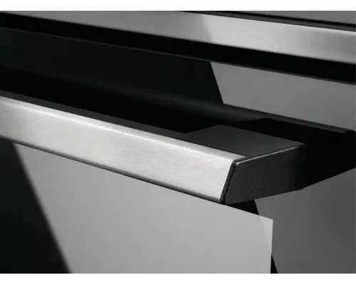 Духовой шкаф Electrolux EOC5E70X