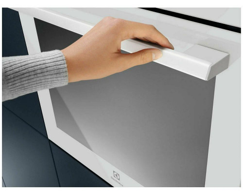 Духовой шкаф Electrolux EOF5F50BV Духовой шкаф Electrolux EOF5F50BV
