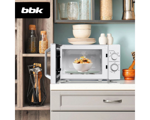 Микроволновая печь BBK 20MWS-761M/W белый Микроволновая печь BBK 20MWS-761M/W белый