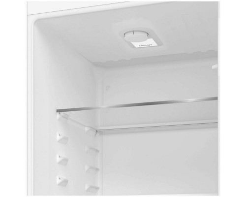 Встраиваемый холодильник Hotpoint HBH 20 белый Встраиваемый холодильник Hotpoint HBH 20 белый