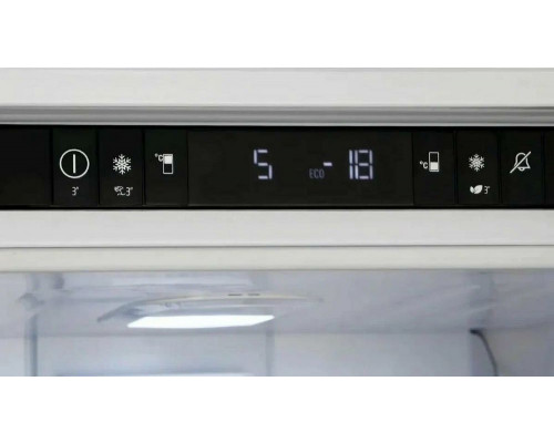 Встраиваемый холодильник Hotpoint HBT 18 Встраиваемый холодильник Hotpoint HBT 18