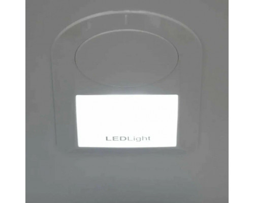 Встраиваемый холодильник Hotpoint HBT 18 Встраиваемый холодильник Hotpoint HBT 18