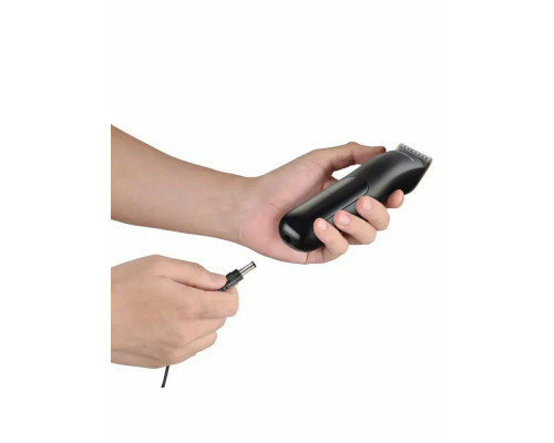 Машинка для стрижки Polaris PHC 2400 черный