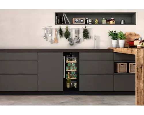 Винный шкаф Neff KU9202HF0