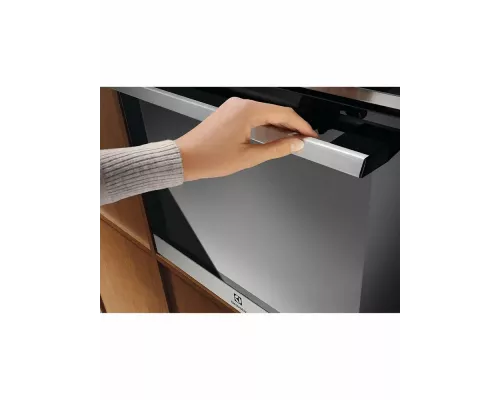 Духовой шкаф Electrolux LOE8F38X