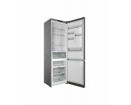 Холодильник HOTPOINT HT 5200 C S серебро