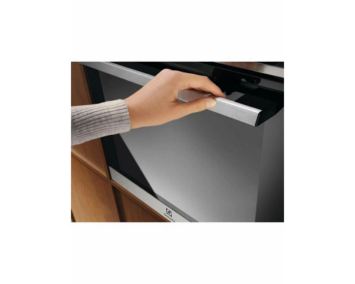 Духовой шкаф Electrolux LOE8F38X