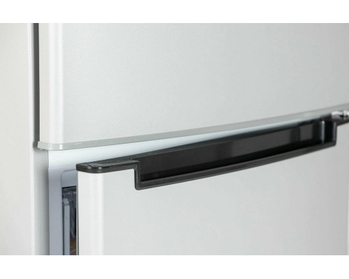 Холодильник БИРЮСА M551 металлик