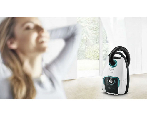 Пылесос Bosch BGL8HYG2 белый