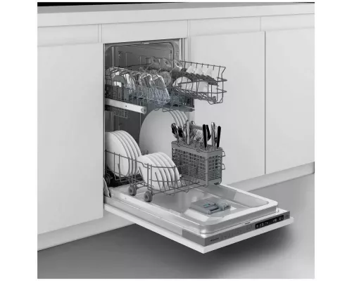 Встраиваемая посудомоечная машина Hotpoint HIS 1C69