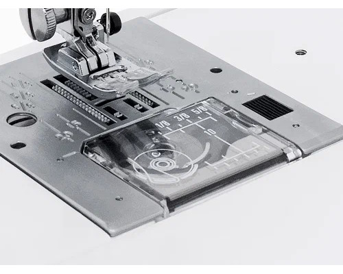 Швейная машина Janome 7524A белый