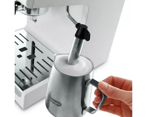Кофеварка DeLonghi ECP33.21. W белый