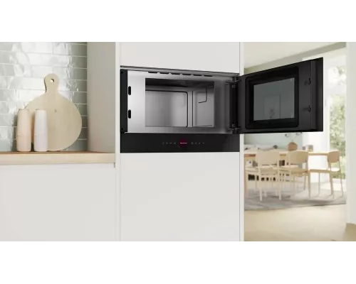 Встраиваемая микроволновая печь Bosch BFR7221B1 черный