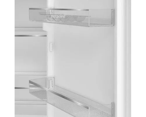 Встраиваемый холодильник Hotpoint HBH 20I белый