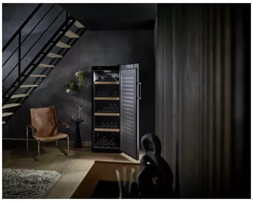 Винный шкаф LIEBHERR WSbl 5001-20 001 черный