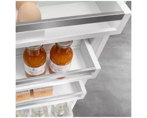 Холодильник Liebherr CNsdd 5223 серебристый (двухкамерный)