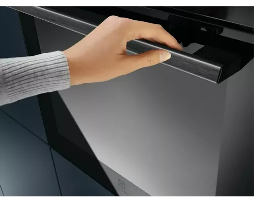 Духовой шкаф Electrolux EOD5C50Z