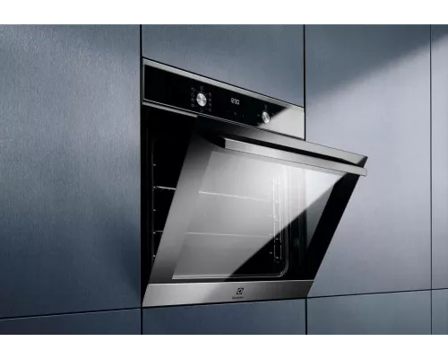 Духовой шкаф Electrolux EOF5C50BX