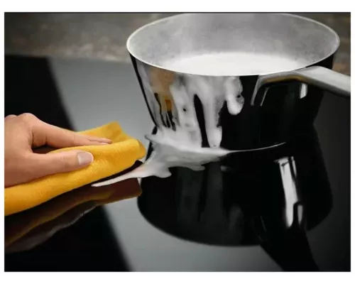 Варочная поверхность Electrolux LIL61424C черный