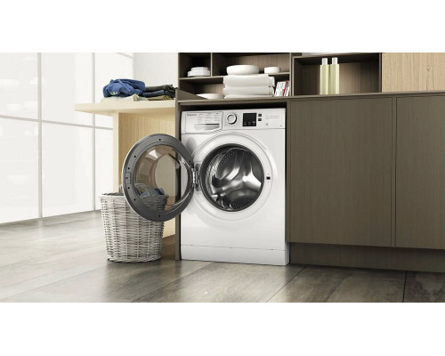 Стиральная машина HOTPOINT-ARISTON NSS 6015 W RU