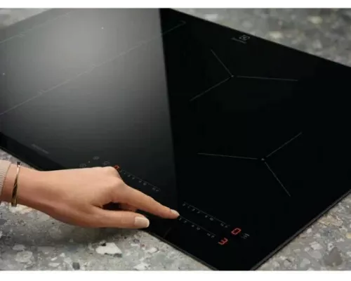 Варочная поверхность Electrolux EIT61443B