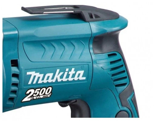 Дрель-шуруповерт Makita FS2700