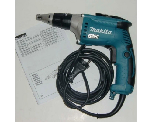 Дрель-шуруповерт Makita FS6300