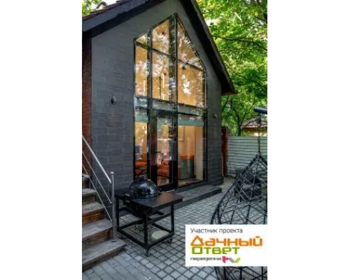 Термопот StarWind STP4181 тёмно-серый/бирюзовый