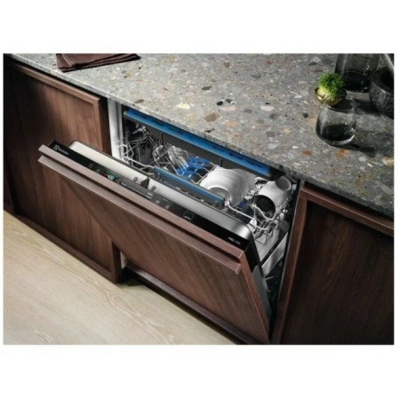 Встраиваемая посудомоечная машина ELECTROLUX EEM48221L