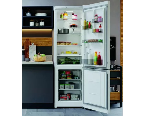 Холодильник Hotpoint HT 4200 W белый/белый