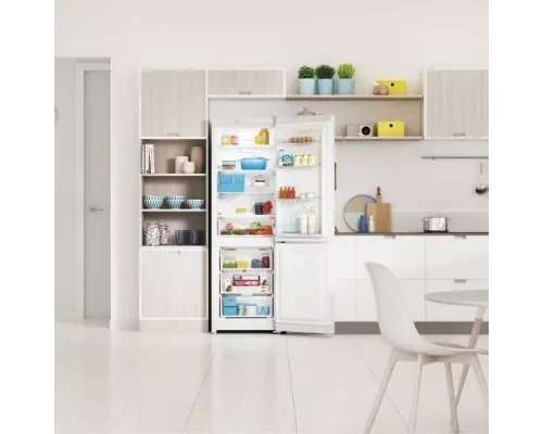 Холодильник Indesit ITS 4180 W